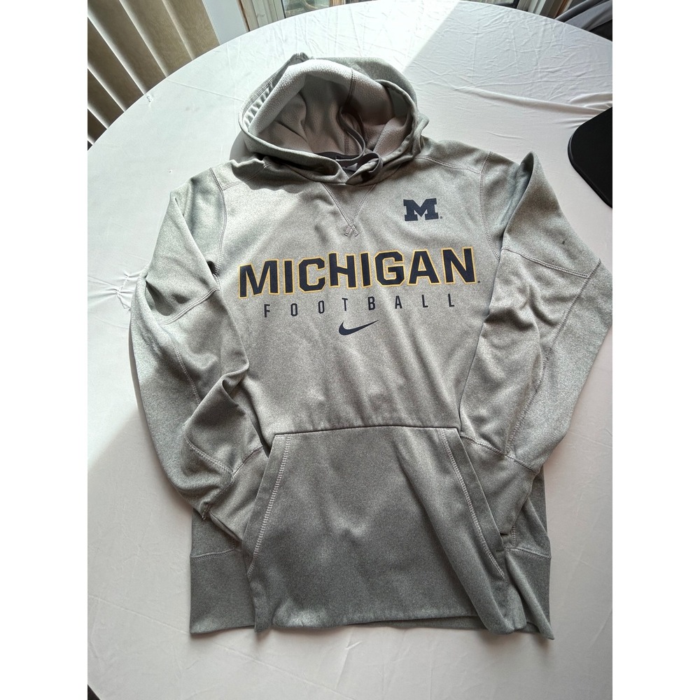 Nike Michigan Football Hoodie Mens Small Gray Therma-FIT Pullover Sweatshirt
